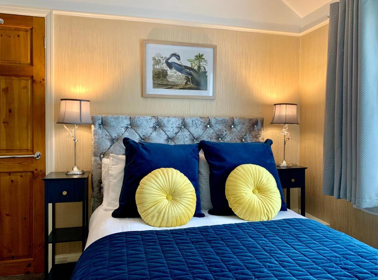 Sw Bed & Breakfast Swindon Luaran gambar